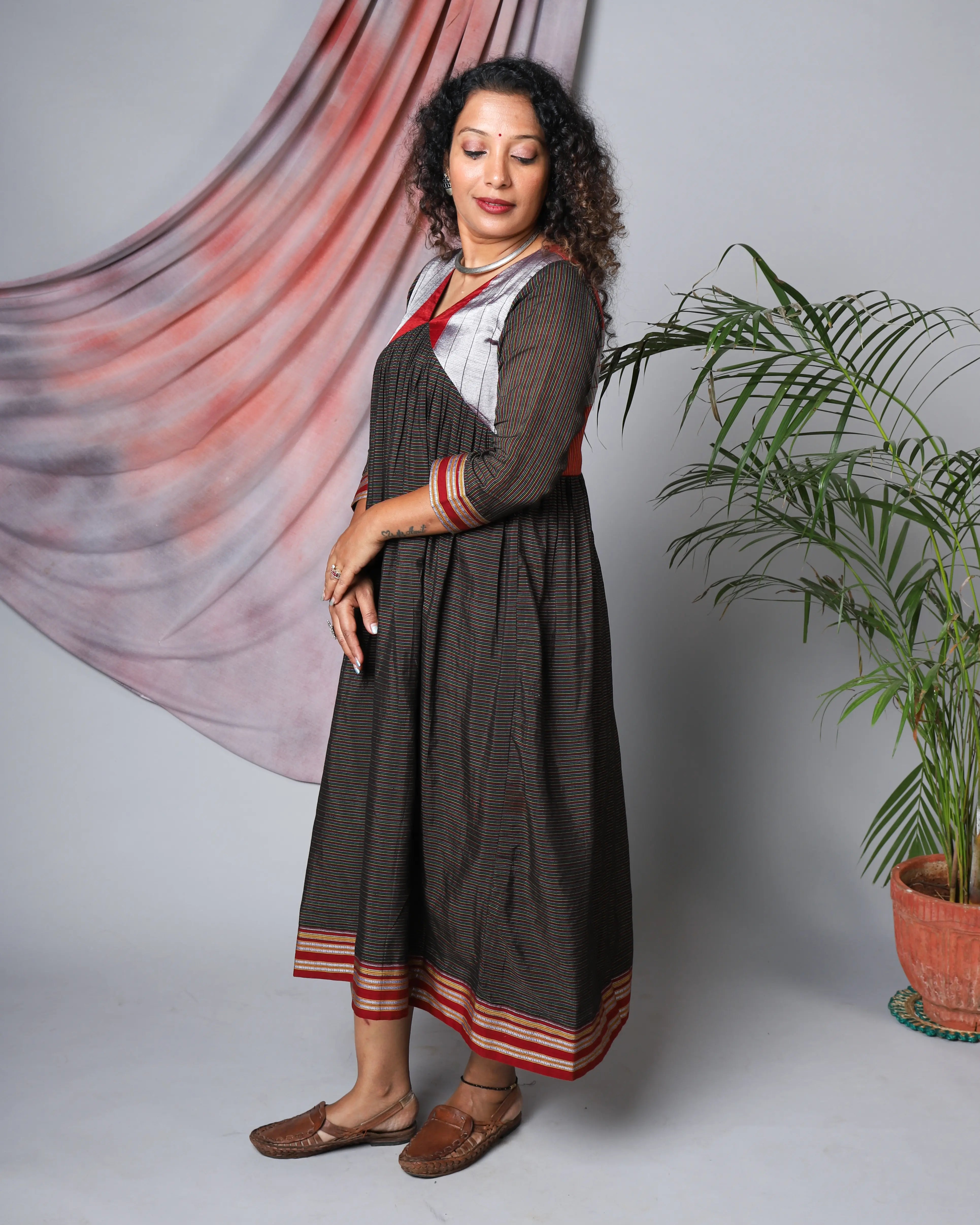 Katun Nimi (Alia Cut) Ilkal Dress