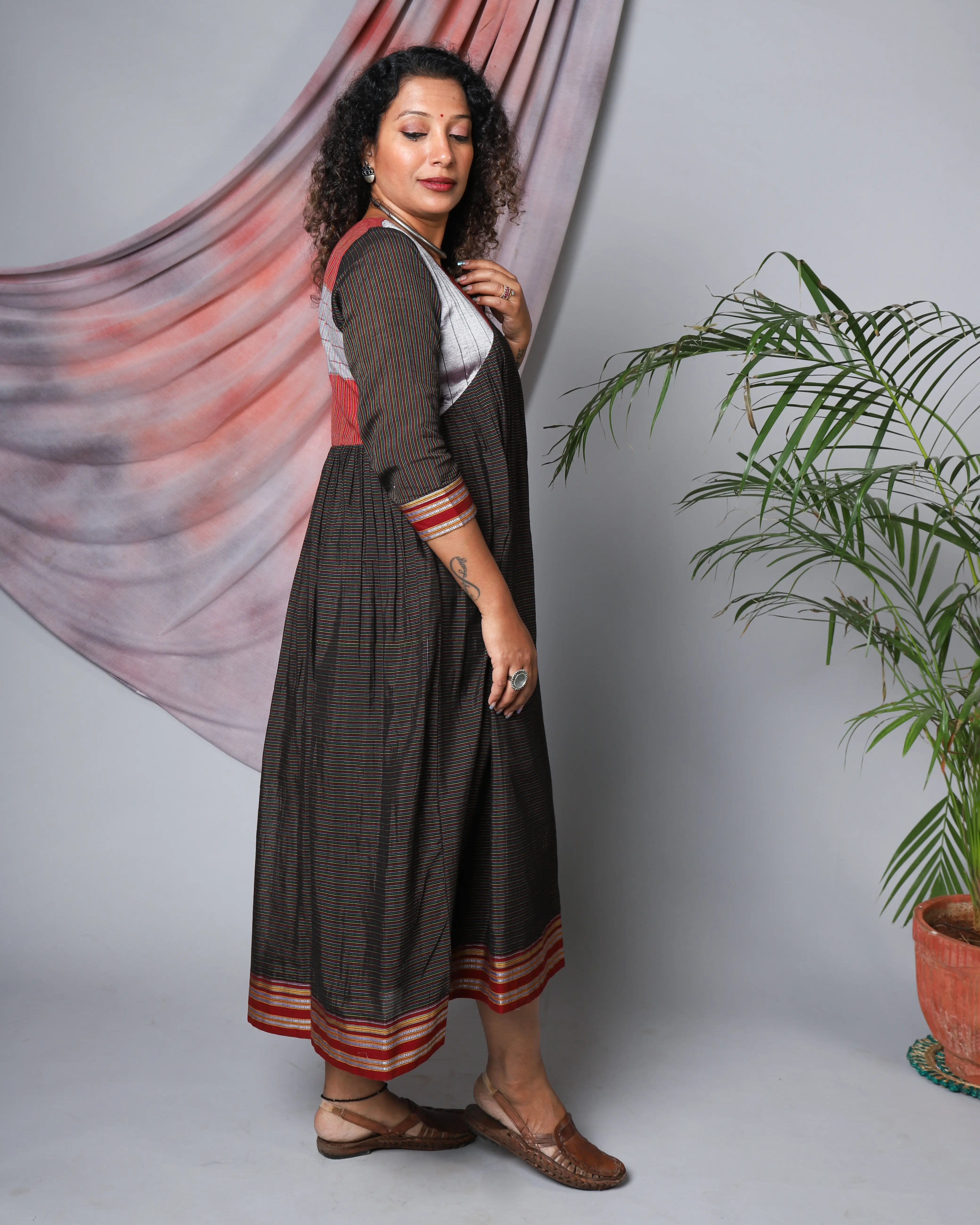 Katun Nimi (Alia Cut) Ilkal Dress