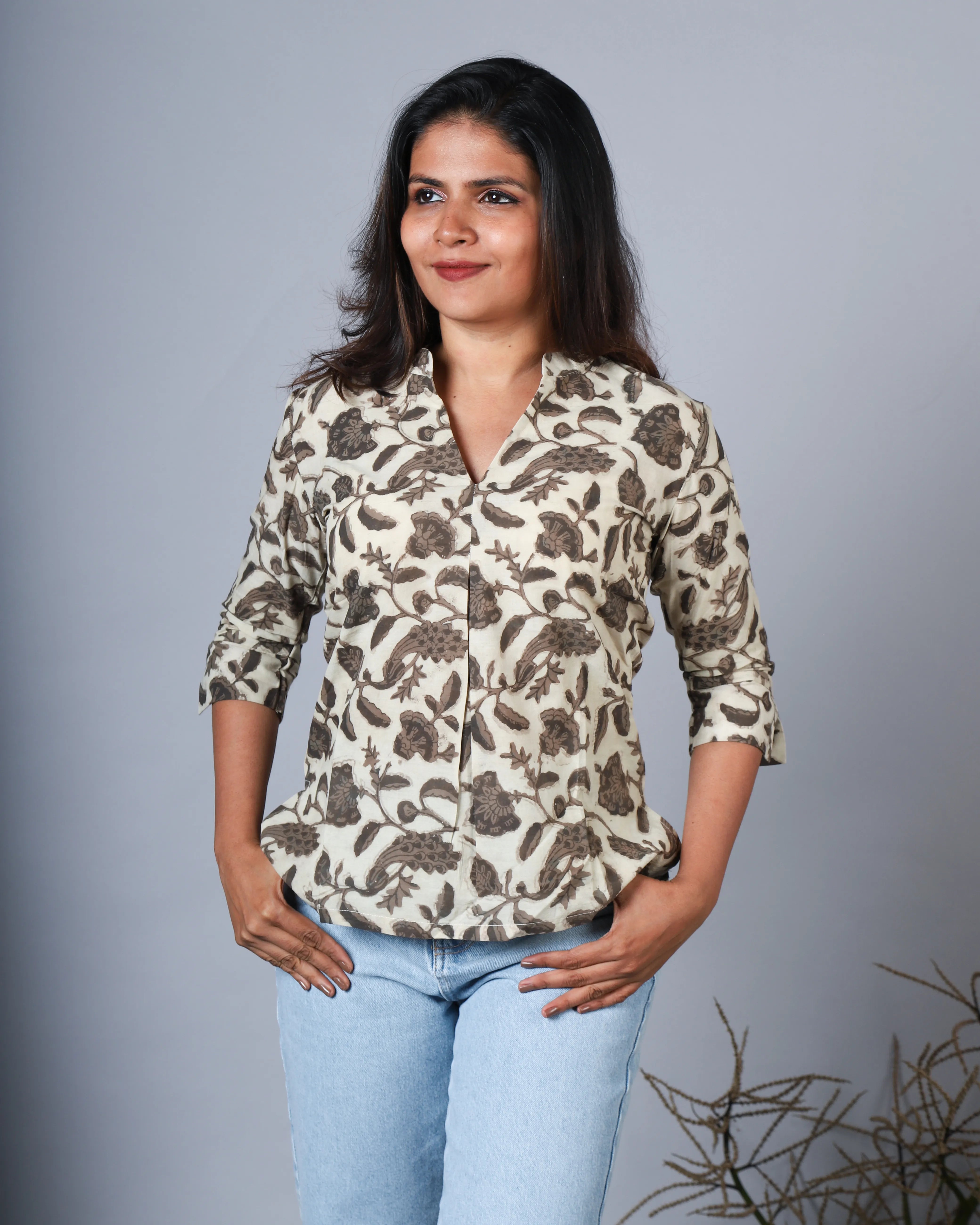 VANASPATI OR MUD PRINT MADE IN BAGRU VILLAGE IN RAJASTHAN. BLOCK PRINT WITH NATURAL DYES.