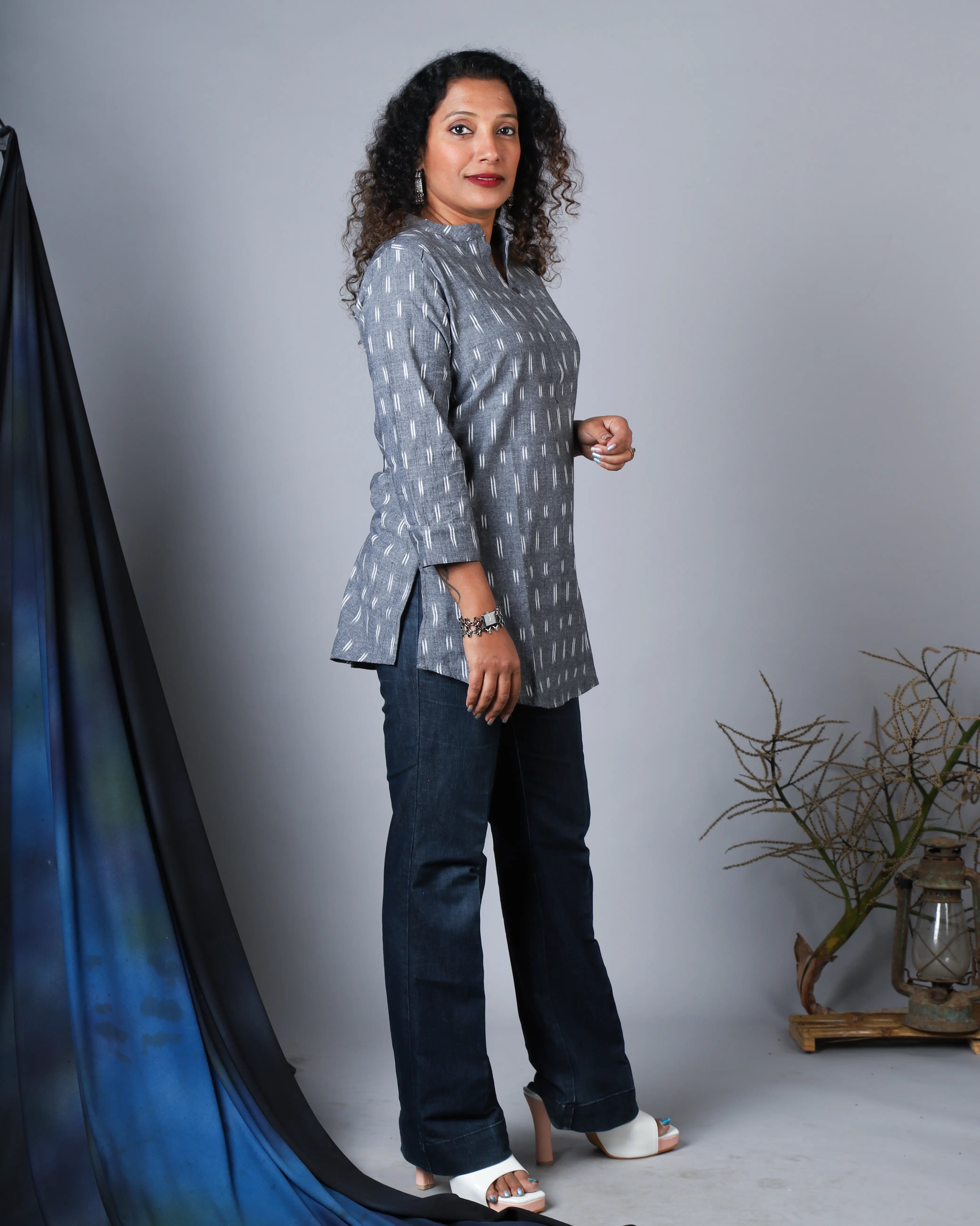 Katun Naina Collection - Ikkat Fabric with Chinese Collar and 3/4 Sleeves