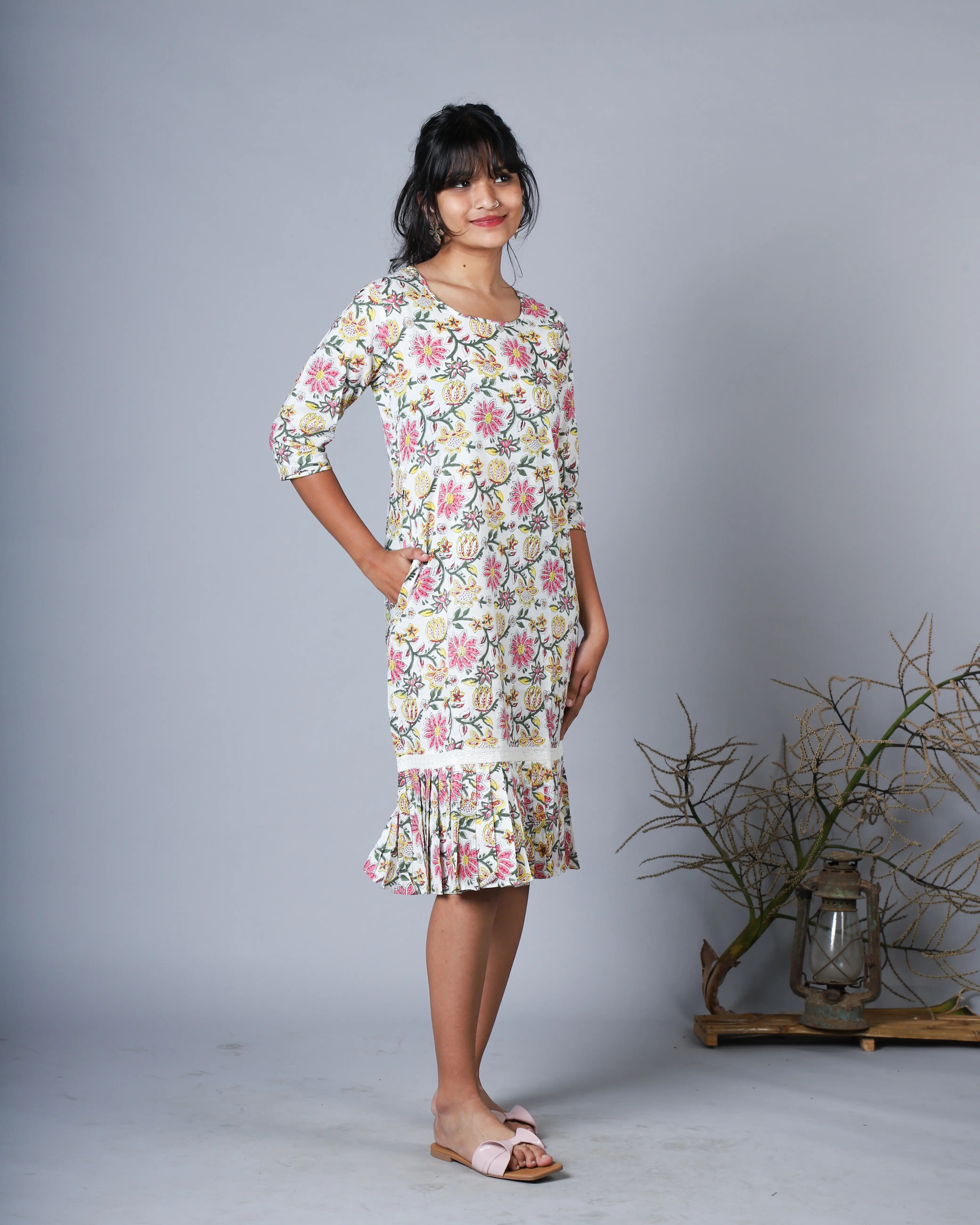Katun Arpita Collection - Sanganeri Print with Hakoba Lace Detailing