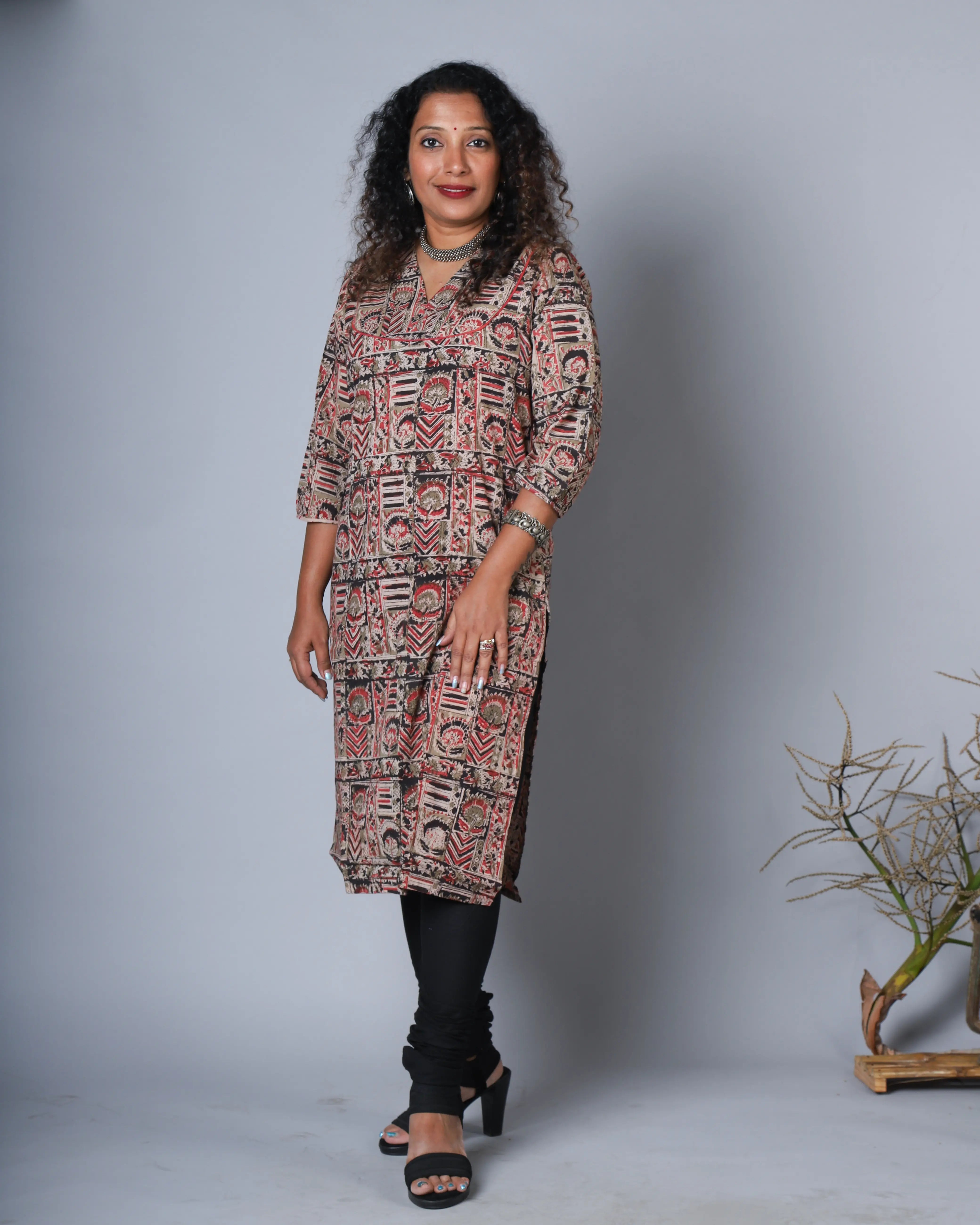 Katun Chaitra Collection - Kalamkari Block Print with Round Neckline