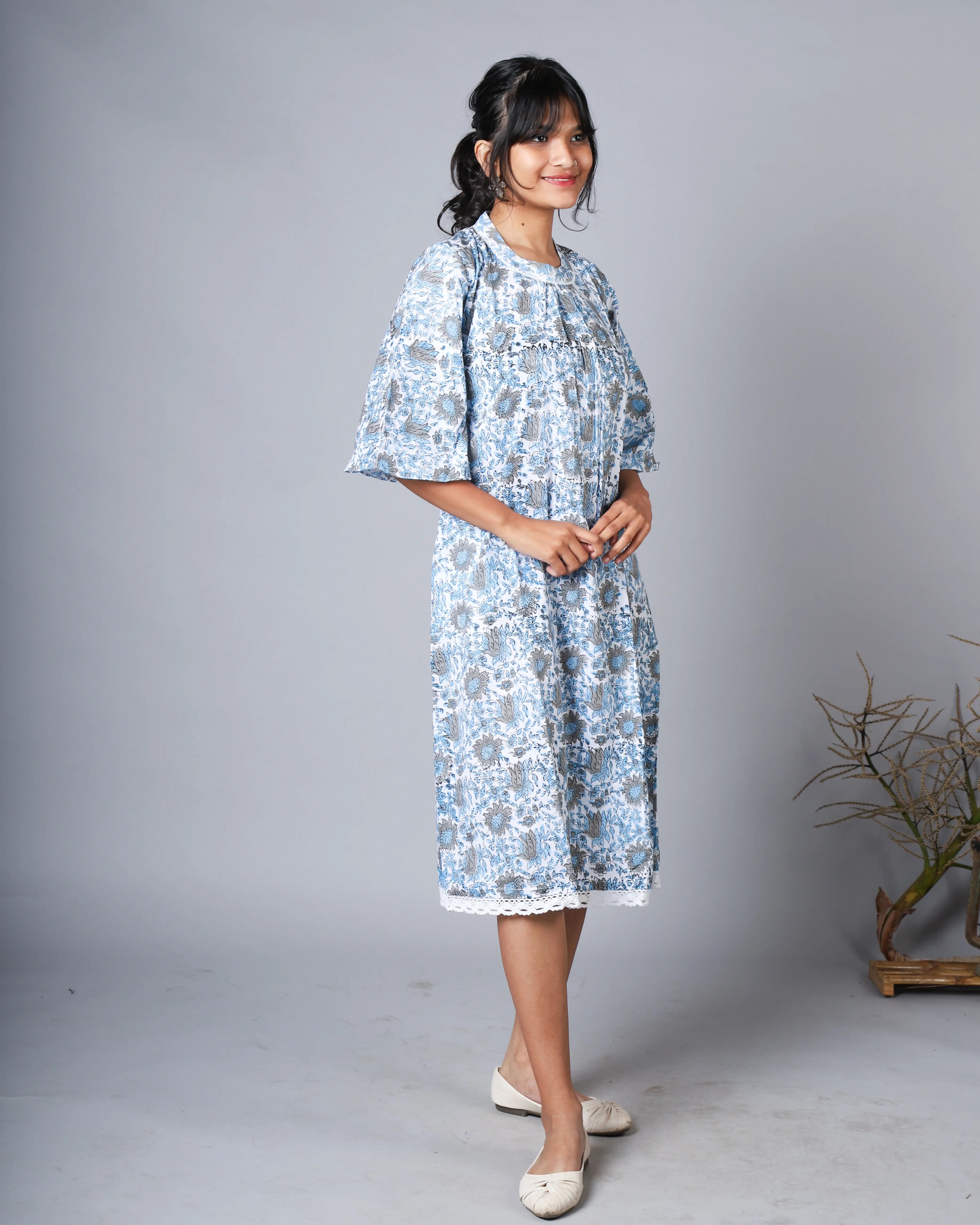 Katun Arpita Collection - Sanganeri Print with Delicate Crochet Lace